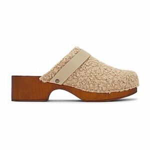 Seychelles Loud and Clear Mule in Taupe Size 6